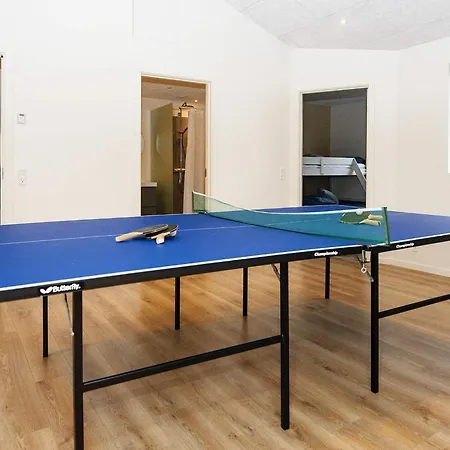 9 Person In Glesborg-by Traum * Glesborg